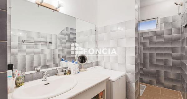 À vendre Appartement 3 pièces 55.9 m² - Saint-martin-d'hères 38400