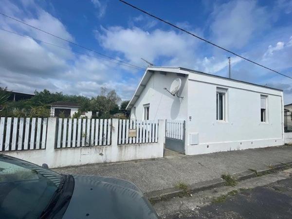 Maison 90m², 4 chambres, grand garage, terrain 582m²