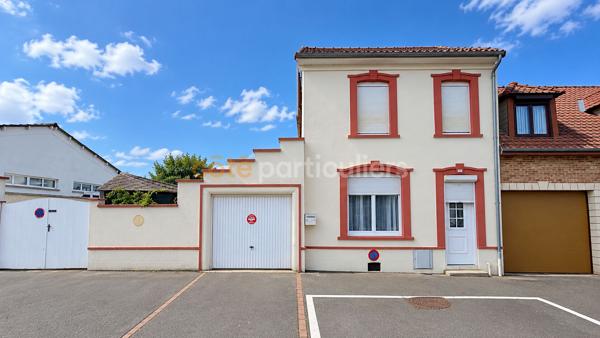 Vente
                Maison110 m² - 5 Pièces -
                    SAINT POL SUR TERNOISE (62130)