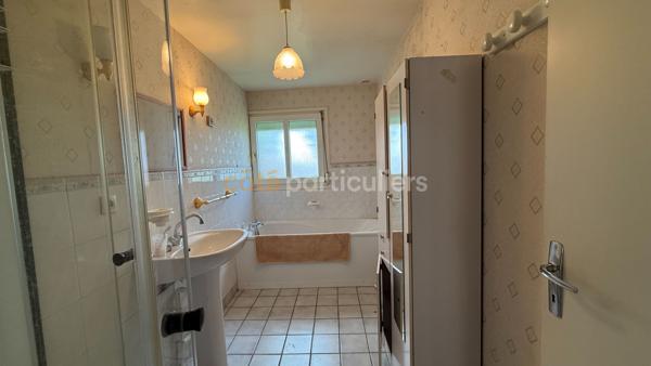 Vente
                Maison110 m² - 5 Pièces -
                    SAINT POL SUR TERNOISE (62130)