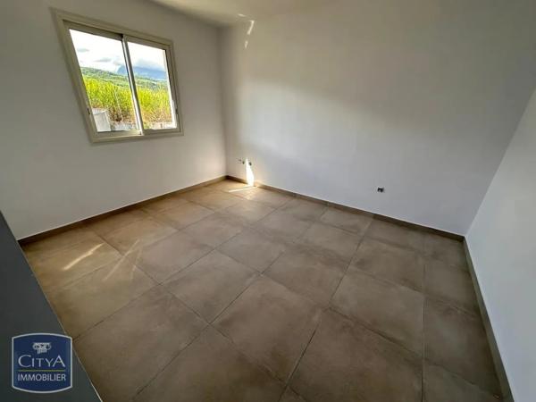 Maison à louer 4 pièces 79.1m² Petite-Île (97429)