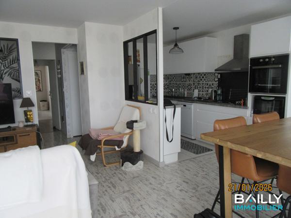 Appartement La Roche Sur Yon 4 pièce(s) 78.57 m2 , La roche sur yon