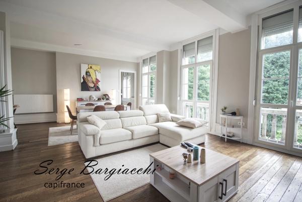 Magnifique appartement familiale à Douai avec jardin a deux pas du centre ville , 3 chambres, 134 m²