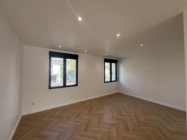 Maison 6 pièces 116.77 m2