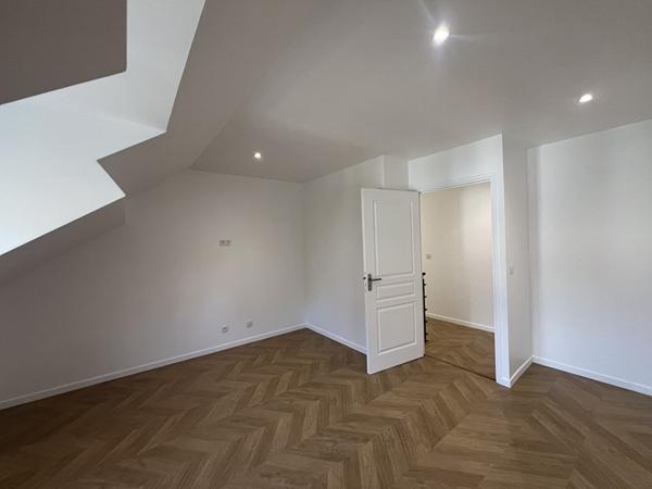 Maison 6 pièces 116.77 m2