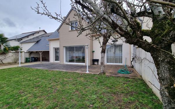 Maison à vendre    4 pièces • 111 m2 Fondettes