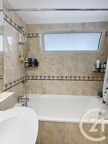 Appartement F3 à vendre  3 pièces - 69,34 m 2   MONTPELLIER  - 34