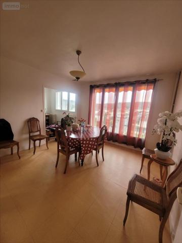 Appartement à louer à Pont-de-l'Arche dans l'Eure (27340), ref : 27063-278432