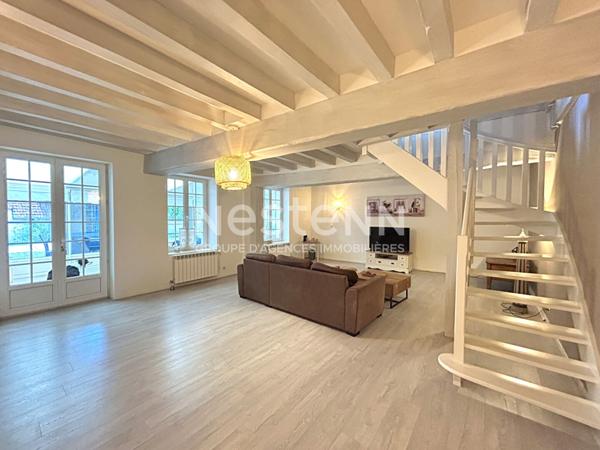 LONGERE SANS TRAVAUX 3 CHAMBRES TERRAIN DEPENDANCES PLEIN CENTRE DE CHABRIS (INDRE 36)