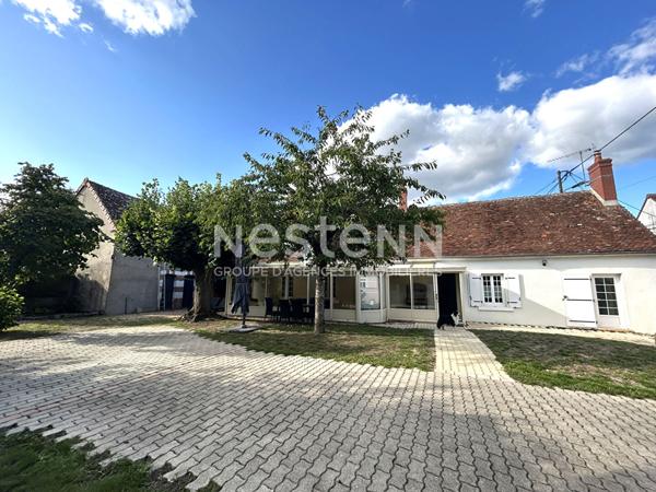 LONGERE SANS TRAVAUX 3 CHAMBRES TERRAIN DEPENDANCES PLEIN CENTRE DE CHABRIS (INDRE 36)