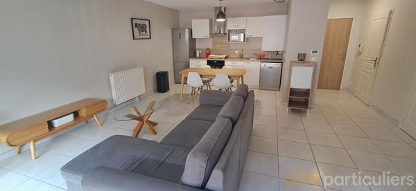 Location
                Appartement50,47 m² - 2 Pièces -
                    RODEZ (12000)