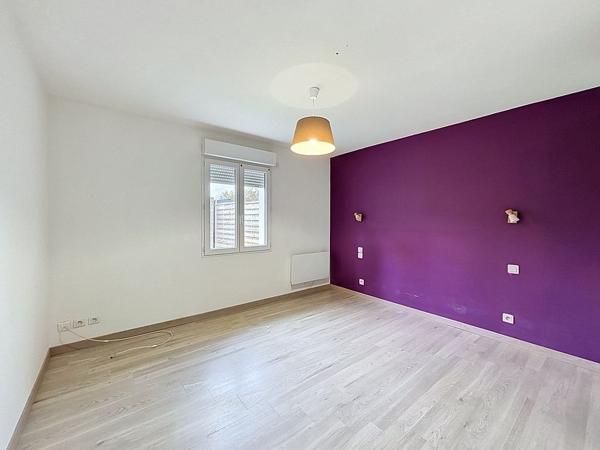 PLOEMEUR-UNE MAISON FAMILIALE AUX BEAUX VOLUMES ET AU FORT POTENTIEL !