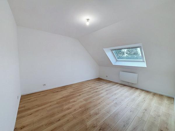 PLOEMEUR-UNE MAISON FAMILIALE AUX BEAUX VOLUMES ET AU FORT POTENTIEL !