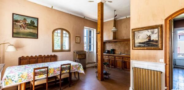 Maison 8 pièces de 311 m² à Hendaye (64700)