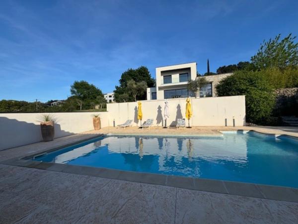 Dpt Gard (30), à vendre ALES maison P6