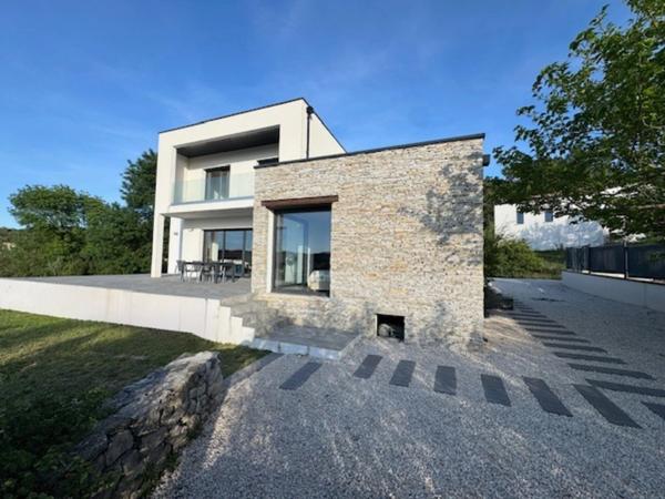 Dpt Gard (30), à vendre ALES maison P6