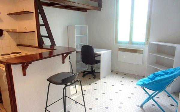 Appartement à louer    1 pièce •  Gradignan