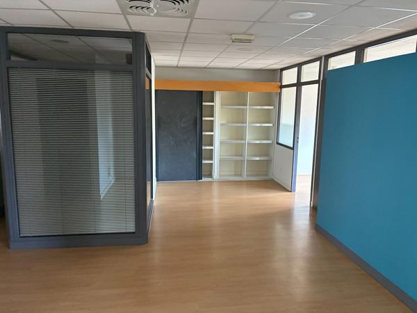 A louer Bureaux Lagord 157m²