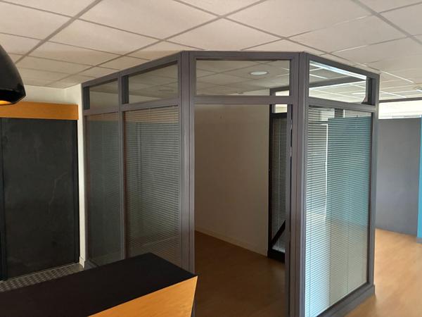 A louer Bureaux Lagord 157m²