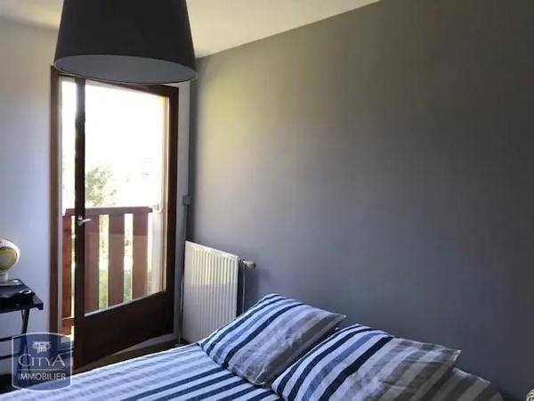 Appartement à louer 3 pièces 65.95m² Chambéry (73000)