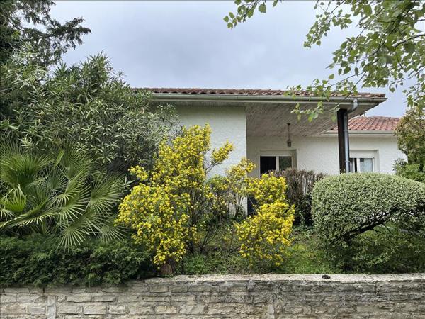 Maison à vendre |  Vaux-sur-Mer |  7 pièces | 171 m²