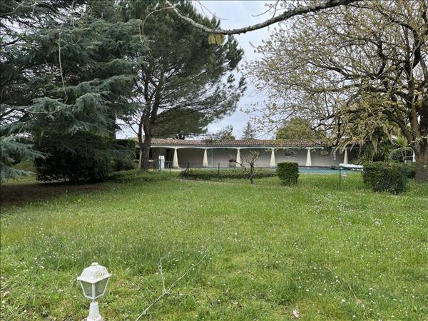 Maison à vendre |  Vaux-sur-Mer |  7 pièces | 171 m²