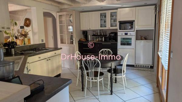 Maison à vendre 7 pièces de 200 m²