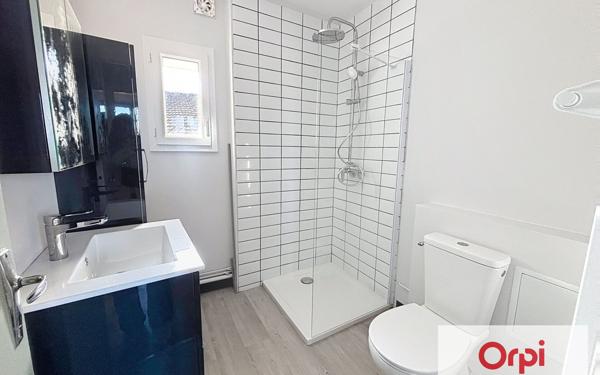 Appartement à louer    2 pièces • 47 m2 Larche