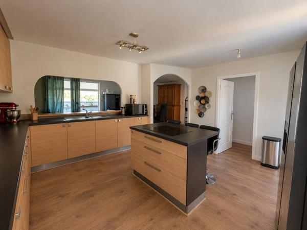 Maison à vendre 5 pièces LES MEES (04)