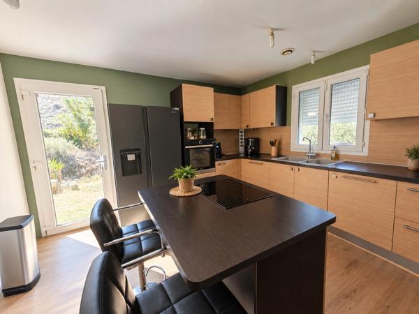 Maison à vendre 5 pièces LES MEES (04)