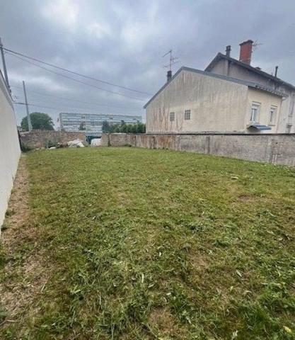 Terrain constructible