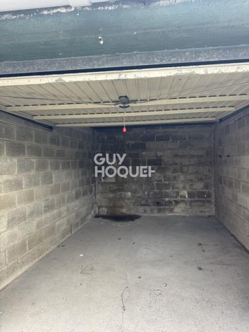 PARKING À LOUER DE 15,00 M²