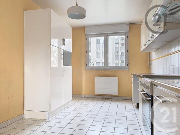 Appartement T4 à vendre  4 pièces - 88 m2 REIMS - 51