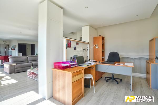 Appartement Maisons Laffitte 5 pièce(s) 156m2 €1 050 000 ** - Référence 13131