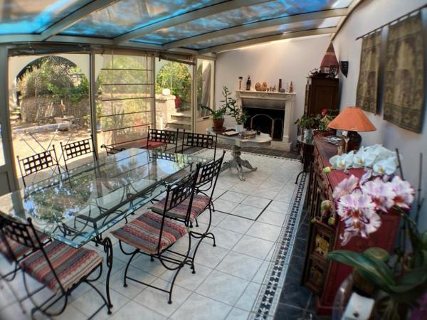 maison de caractère avec jardin privatif arboré