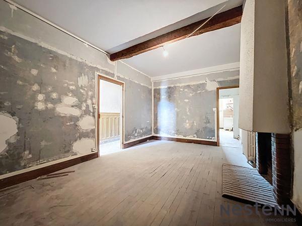 Maison de ville avec jardin attenant