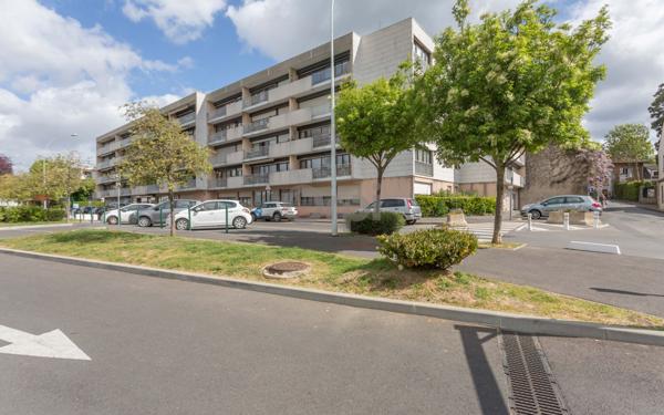 Appartement à vendre    3 pièces • 70,77 m2 Crosne