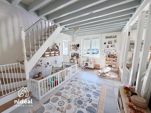 Maison mitoyenne 2 côtés à vendre, 6 pièces - Louviers 27400