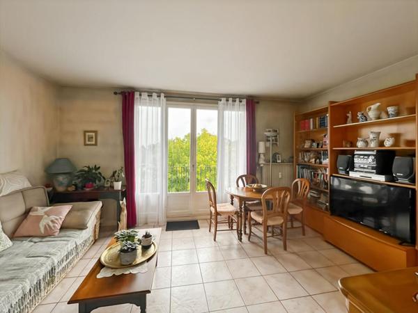 Appartement 2 pièces lumineux avec vue dégagée