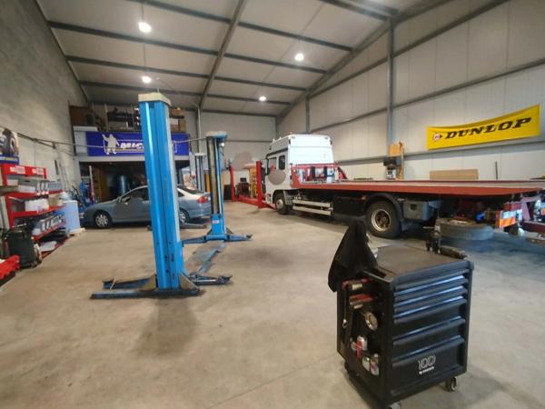 À CÉDER – FONDS DE COMMERCE GARAGE AUTOMOBILE MULTI-ACTIVITÉS – QUESTEMBERT (56)