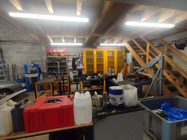 À CÉDER – FONDS DE COMMERCE GARAGE AUTOMOBILE MULTI-ACTIVITÉS – QUESTEMBERT (56)