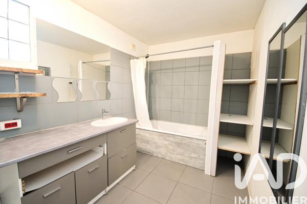 Maison à vendre 6 pièces 150 m² Suippes