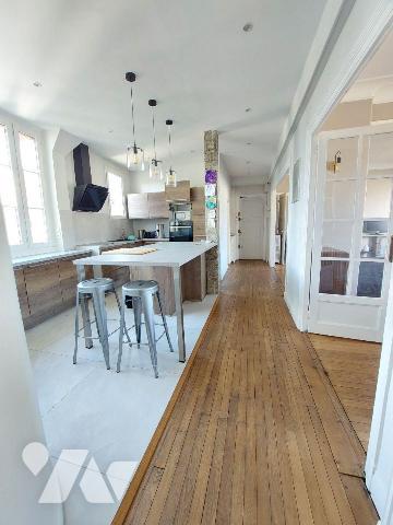 A VENDRE à RENNES (35) Centre ville - Appartement T4  de 94 m² +  une chambre de 10 m² environ ...