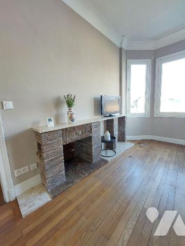 A VENDRE à RENNES (35) Centre ville - Appartement T4  de 94 m² +  une chambre de 10 m² environ ...