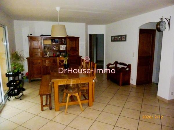 Maison à vendre 7 pièces de 218 m²