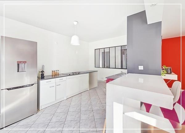 Appartement
         4 pièces
        - 98 m² 290 000 € *