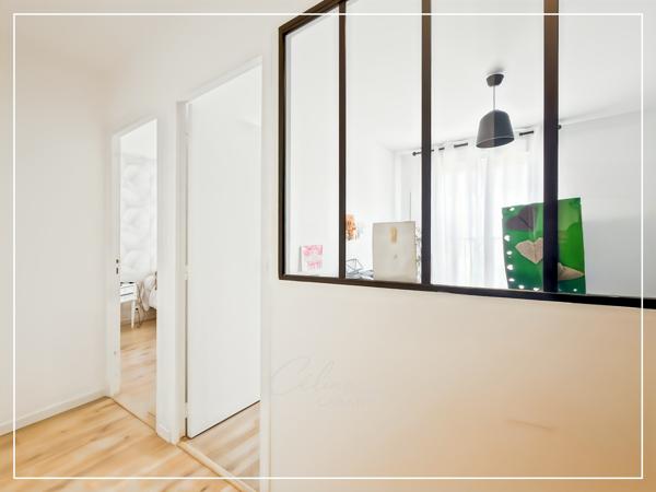 Appartement
         4 pièces
        - 98 m² 290 000 € *