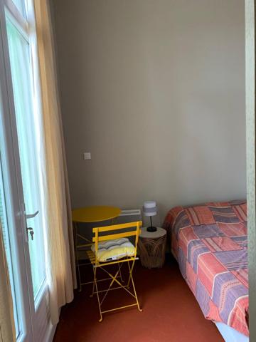 Aix en Provence, T2 rénové au coeur, charme assuré.