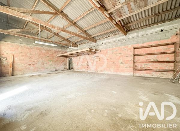 Parking à vendre 120 m² Saint-Victor-et-Melvieu