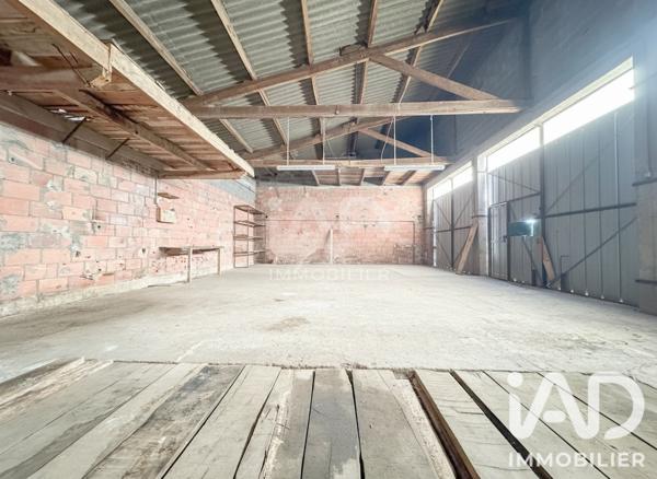 Parking à vendre 120 m² Saint-Victor-et-Melvieu